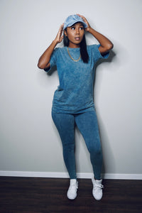 “Still Cute” Set (acid blue)