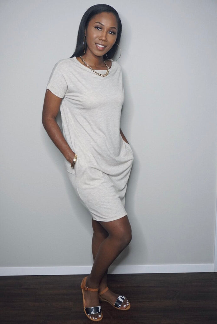 “Girl talk” Dress (Oatmeal)